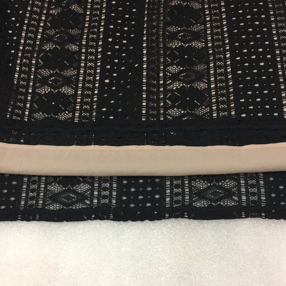 Banana Republic Black Lace Shirt - Picture 6 of 7